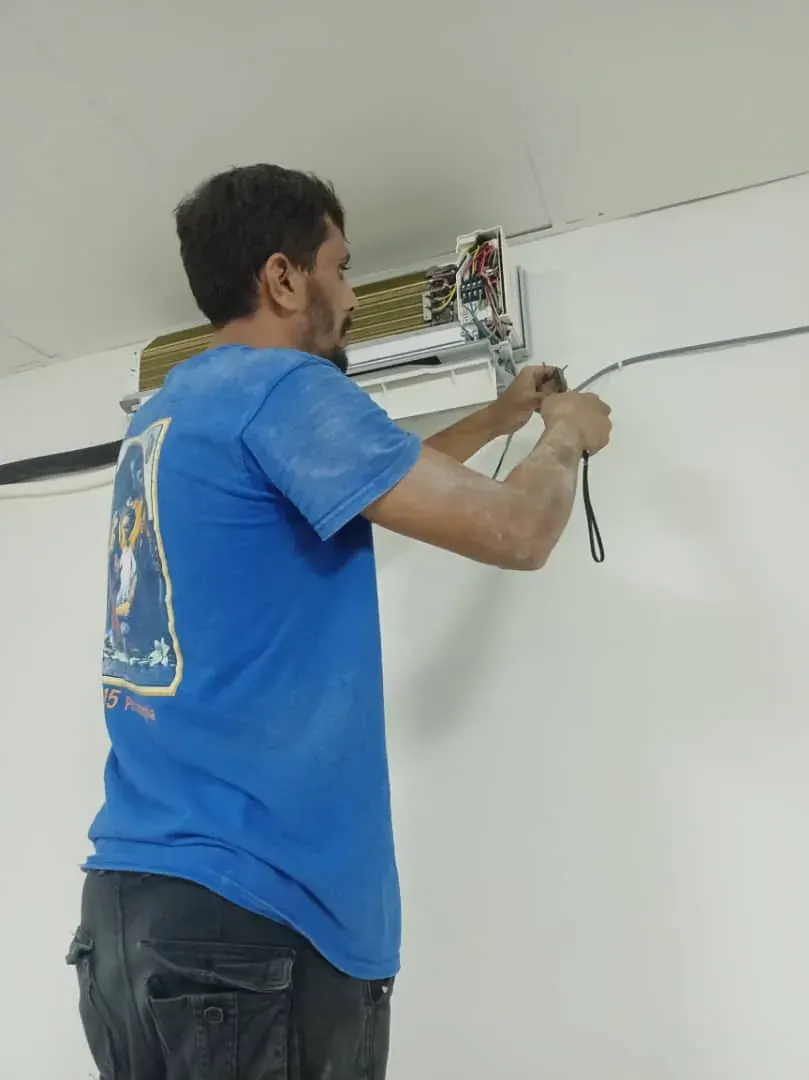 KL Renovator double aircond installation setup with transparent RM199 base pricing in Kuala Lumpur
