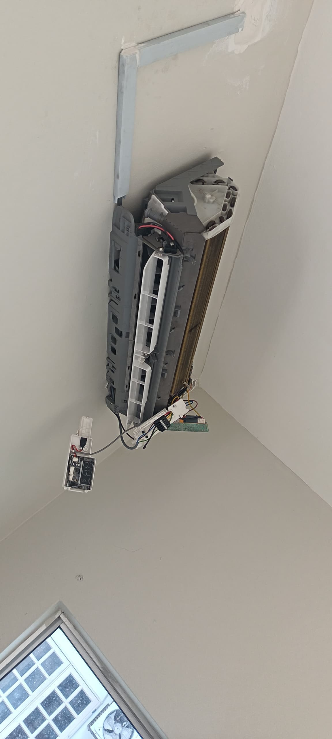 KL Renovator aircond installation project